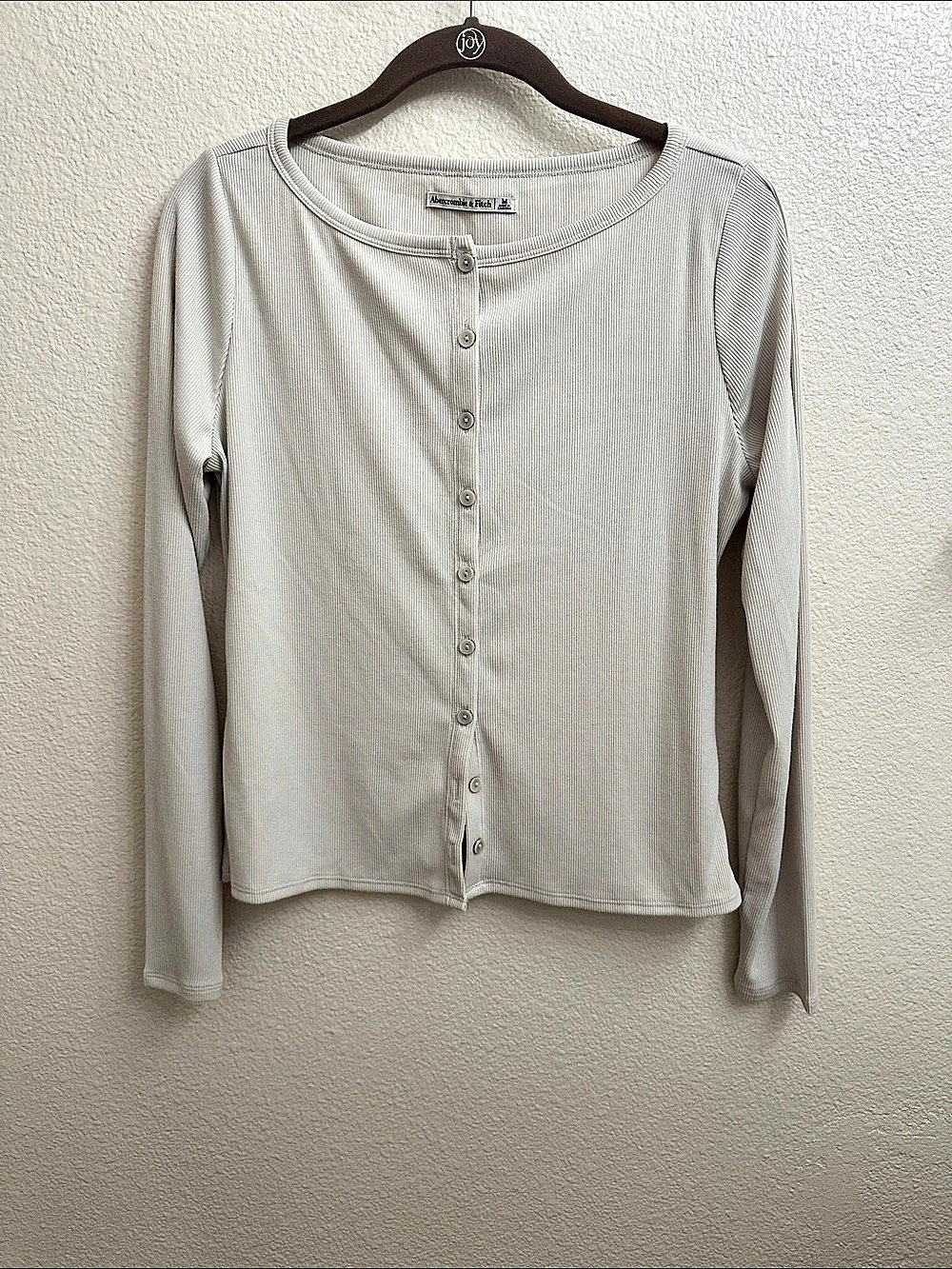 Abercrombie & Fitch Long-Sleeve Slash Button-Through Top Cream Medium